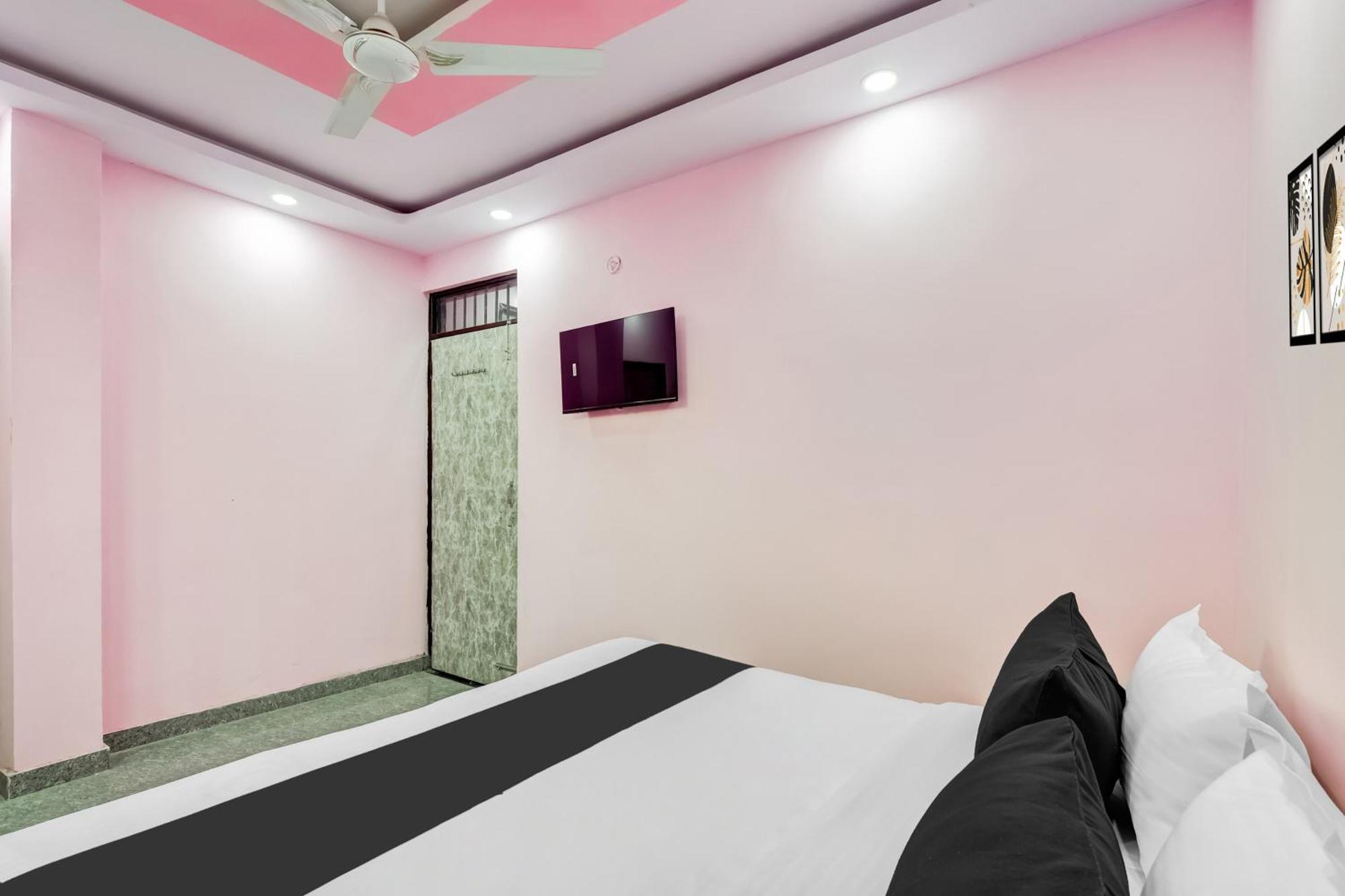 Hotel O Govind Residency Nueva Delhi Exterior foto